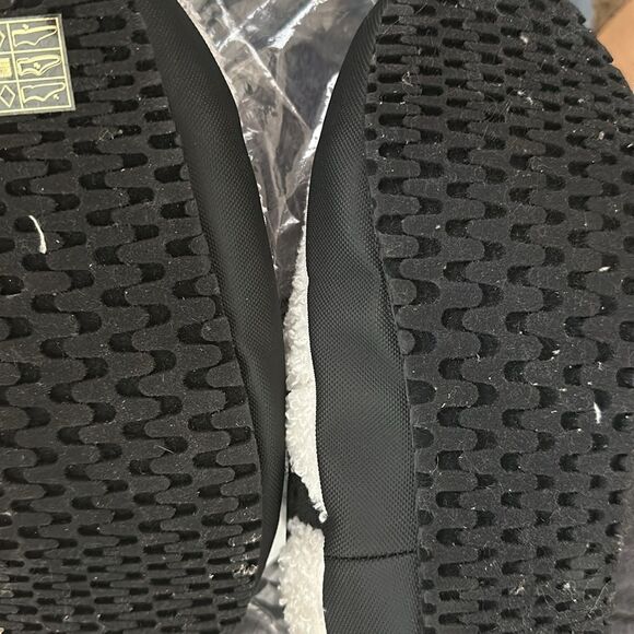 P448 | Laby Sneakers Faux Fur Slip On Size 37 / US 6.5 - Picture 3 of 3